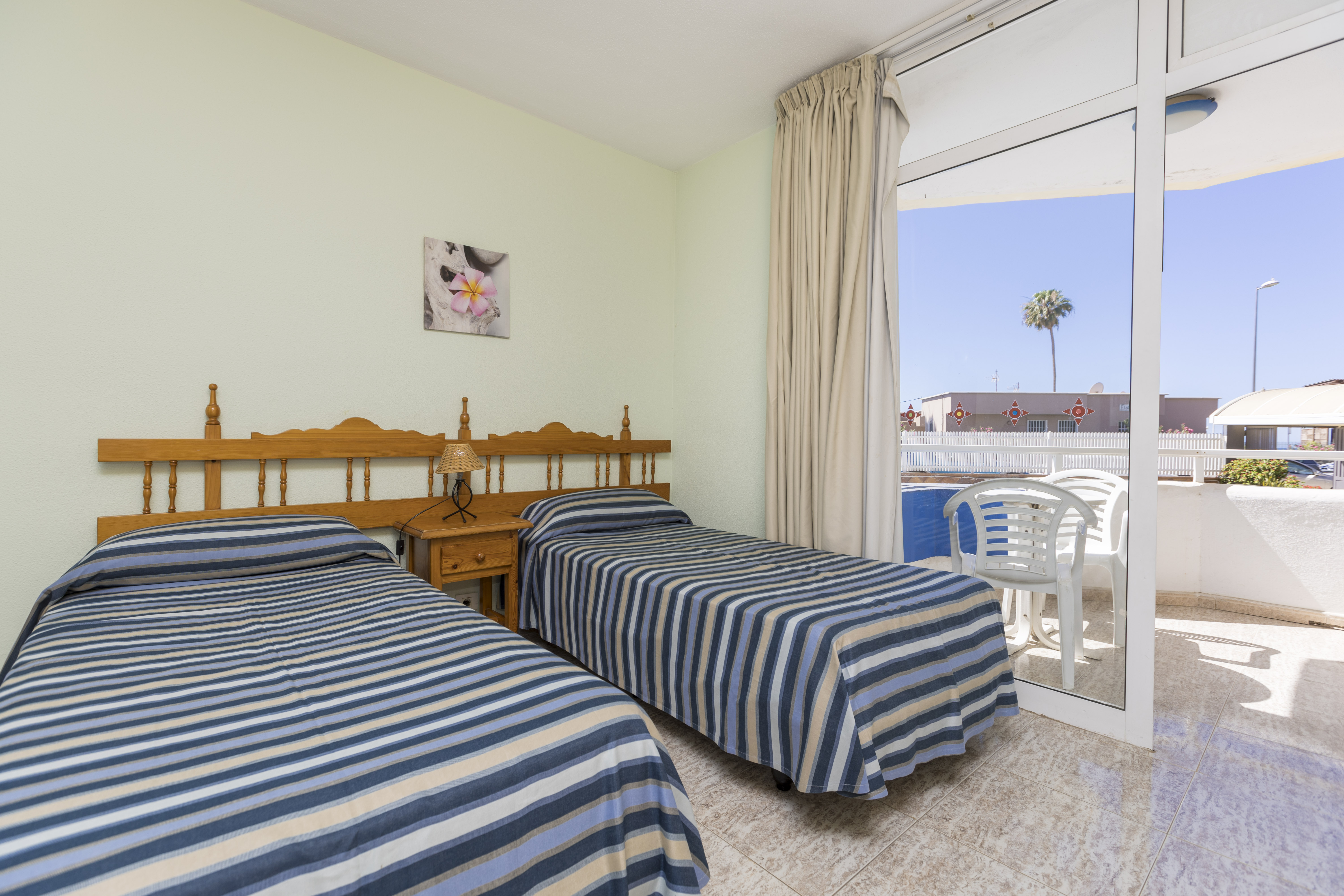 Hotel LIVVO Veril Playa - Studie Economy